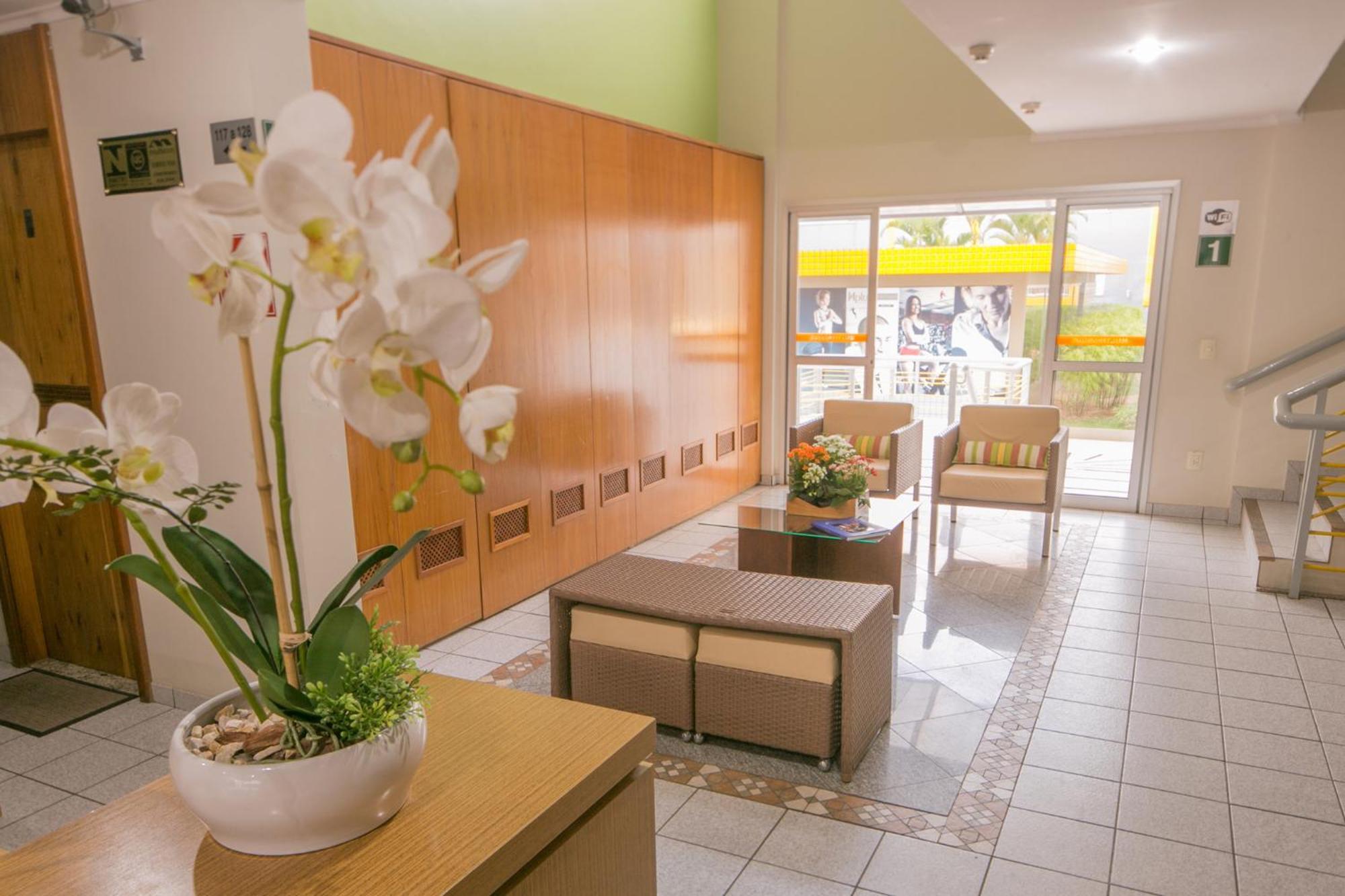 Multiparque Hplus Long Stay Guara  Екстериор снимка